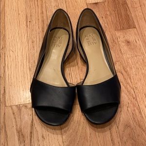 Naturalizer open toed flats
